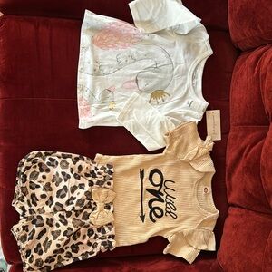 Brand new never worn one long sleeve shirt one outfit.